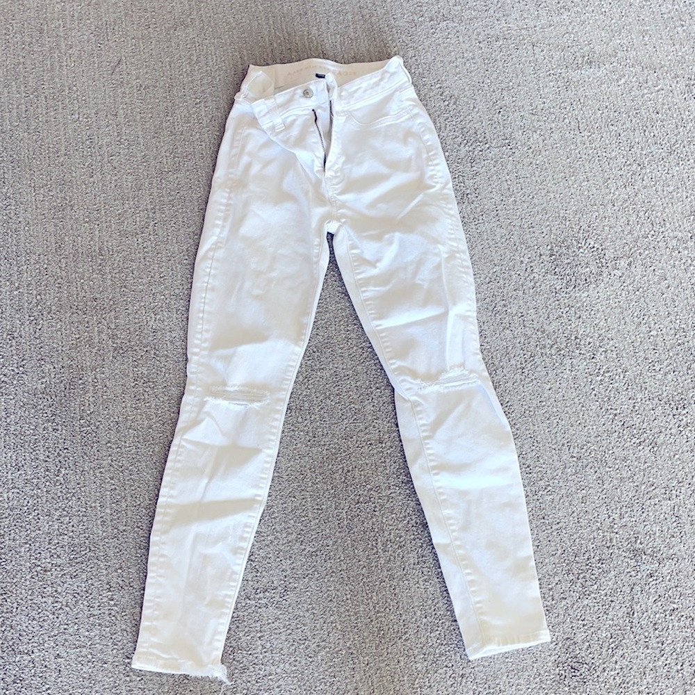 American Eagle White Jeans